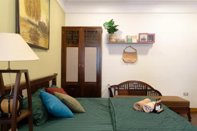 Deluxe King Studio — Leng Viethome stuido in Hanoi Old Quater 72 Hang Chieu
