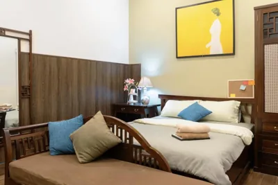 King Studio with Sofa Bed — Leng Viethome stuido in Hanoi Old Quater 72 Hang Chieu